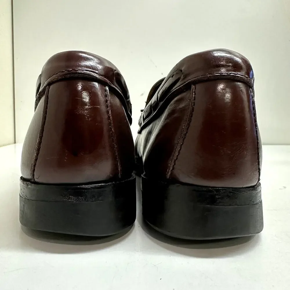 VERY GOOD Quoddy Tassel Loafer Burgundy Leather Vintage Made in USA Men's 9.5
